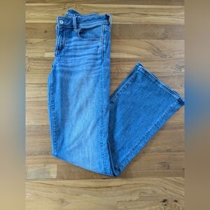 American Eagle Kickboot Stretch Size 6